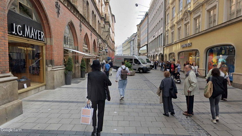 Realbild [17] zum Film 'Go Trabi Go'