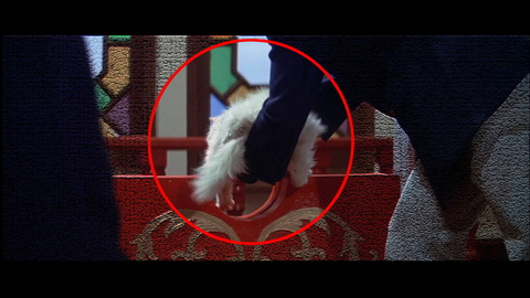 Fehlerbild [04] zum Film 'Mann mit der Todeskralle, Der'