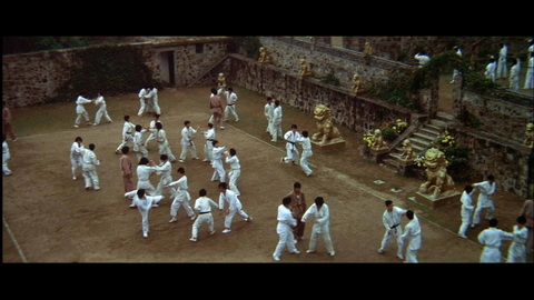 Screenshot [16] zum Film Mann mit der Todeskralle, Der