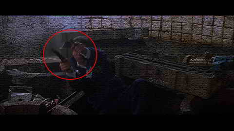 Fehlerbild [11] zum Film 'James Bond - Die Welt ist nicht genug'