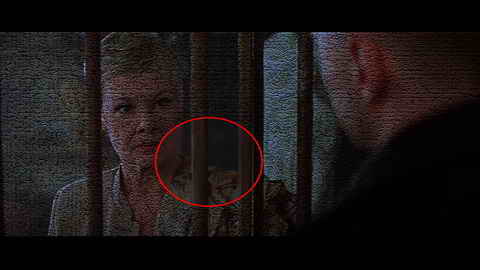 Fehlerbild [14] zum Film 'James Bond - Die Welt ist nicht genug'