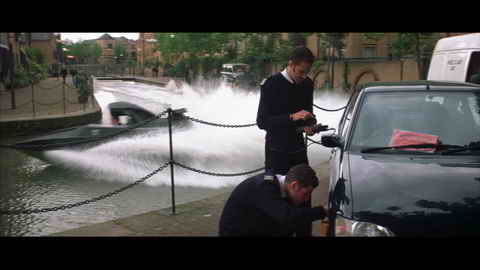 Screenshot [09] zum Film James Bond - Die Welt ist nicht genug