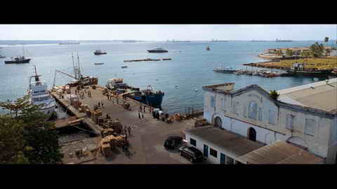 Screenshot [12] zum Film James Bond - Ein Quantum Trost