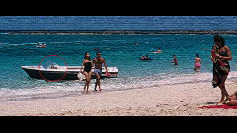 Fehlerbild [10] zum Film 'James Bond - Feuerball'