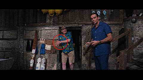 Fehlerbild [12] zum Film 'James Bond - Feuerball'