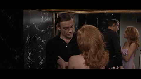 Fehlerbild [13] zum Film 'James Bond - Feuerball'