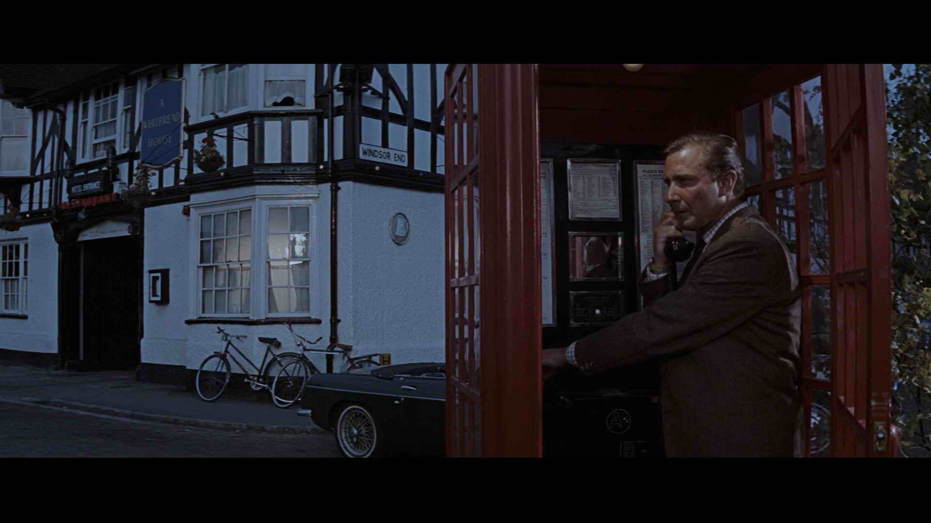 Screenshot [05] zum Film James Bond - Feuerball