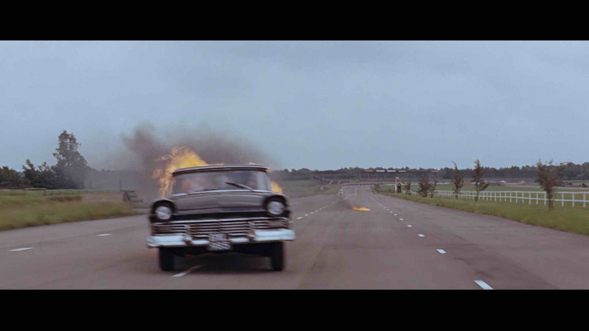 Screenshot [06] zum Film James Bond - Feuerball