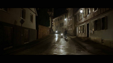 Screenshot [08] zum Film 25 km/h