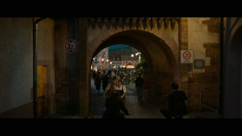 Screenshot [14] zum Film 25 km/h