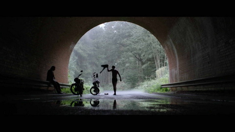 Screenshot [25] zum Film 25 km/h