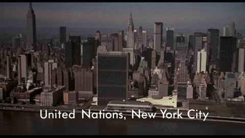 Screenshot [01] zum Film James Bond - Leben und Sterben lassen