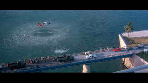 Screenshot [07] zum Film James Bond - Lizenz zum Töten