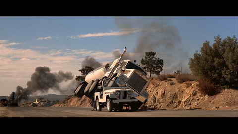 Screenshot [26] zum Film James Bond - Lizenz zum Töten
