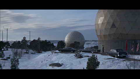 Screenshot [01] zum Film James Bond - Man lebt nur zweimal