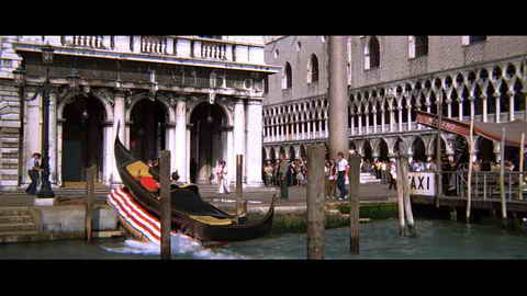 Fehlerbild [07] zum Film 'James Bond - Moonraker'