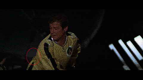 Fehlerbild [12] zum Film 'James Bond - Moonraker'