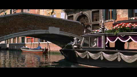 Screenshot [17] zum Film James Bond - Moonraker