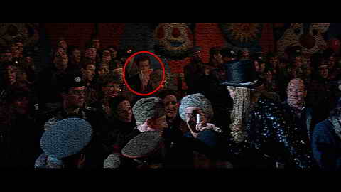 Fehlerbild [11] zum Film 'James Bond - Octopussy'