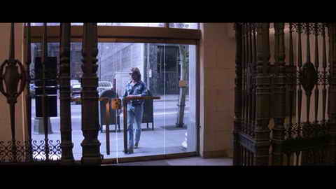 Screenshot [13] zum Film Sie leben